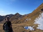 07 Dalla forcella di Valmora sguardo indietro verso il Monte Camplano